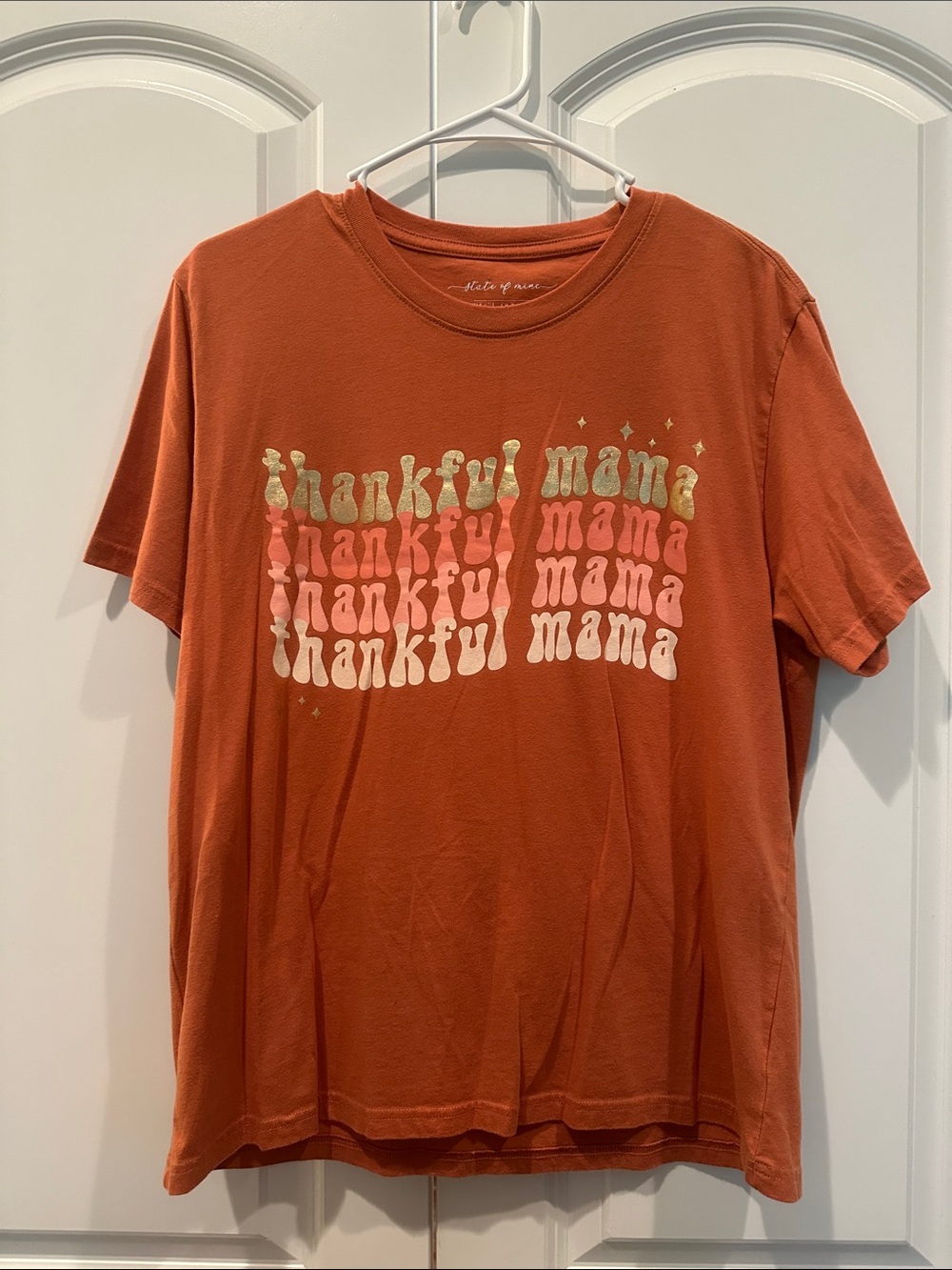 Thankful Mama Graphic Tee - Rust Orange Women's Short Sleeve